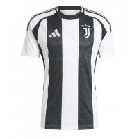 Juventus Francisco Conceicao #7 Kotipaita 2024-25 Lyhythihainen